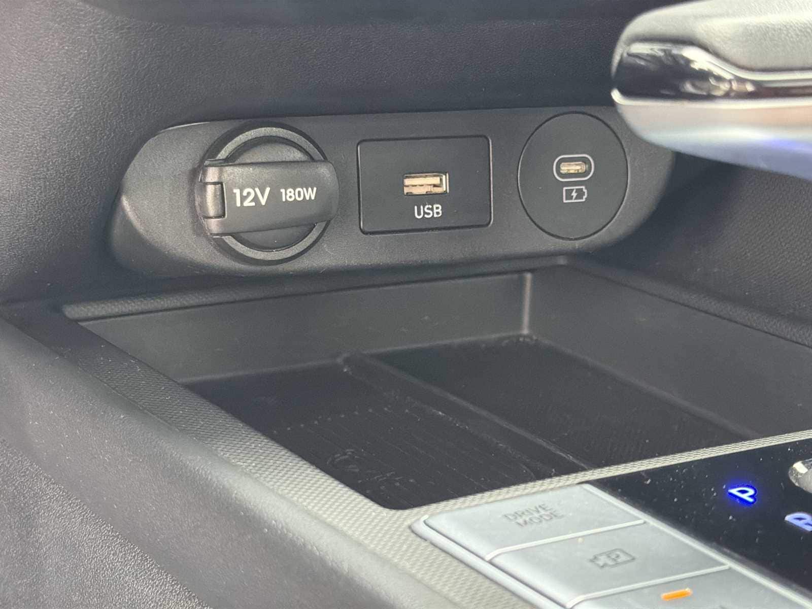 Thumbnail: 2024 Hyundai Elantra - 25