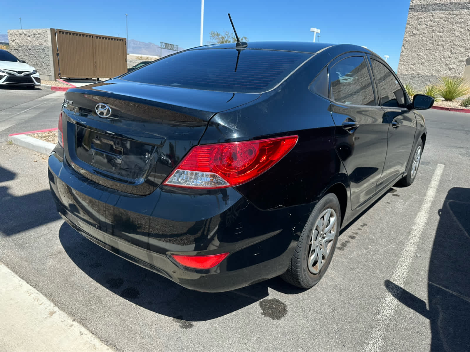 Thumbnail: 2012 Hyundai Accent - 7
