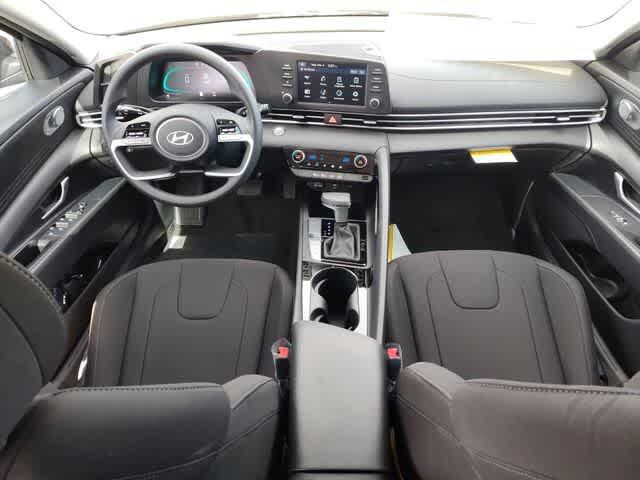 Thumbnail: 2026 Hyundai Elantra - 12