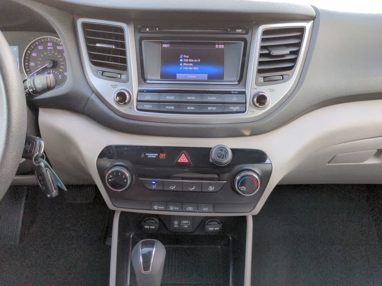 2017 Hyundai Tucson SE 26
