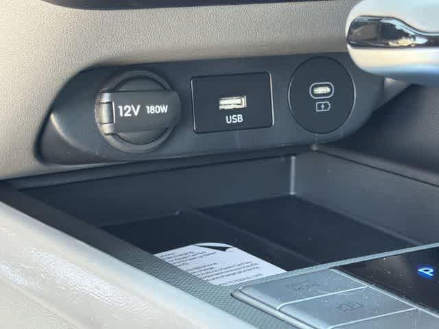 Thumbnail: 2026 Hyundai Elantra - 23