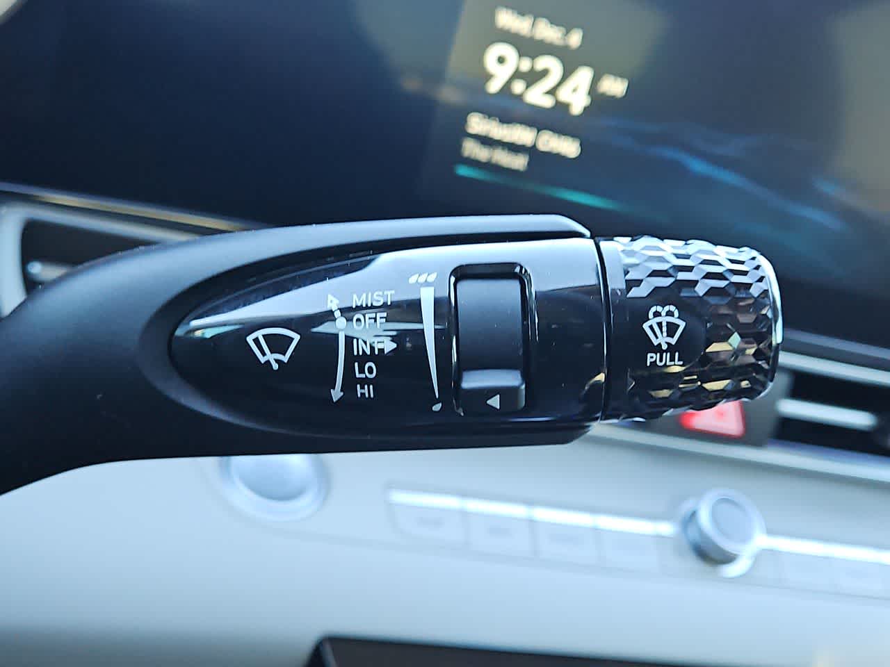 Thumbnail: 2025 Hyundai Elantra - 24