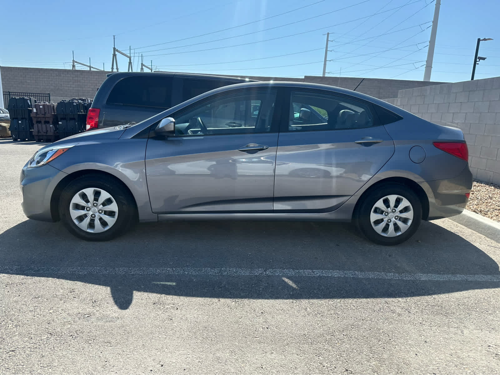 Thumbnail: 2016 Hyundai Accent - 10