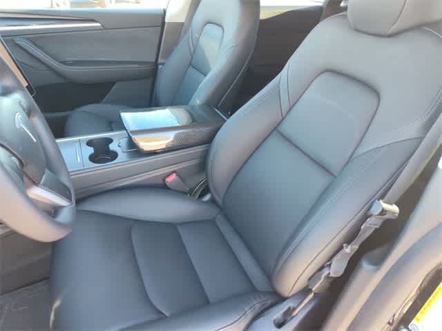 Thumbnail: 2023 Tesla Model Y - 17