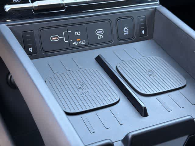 Thumbnail: 2025 Hyundai Santa Fe - 25