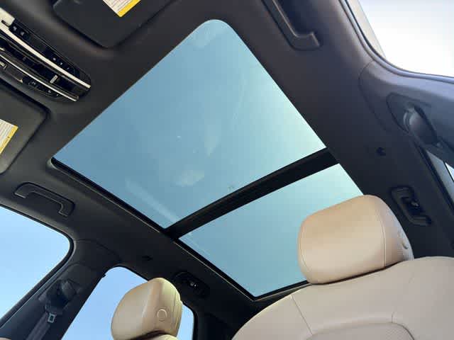 Thumbnail: 2019 Porsche Cayenne - 16