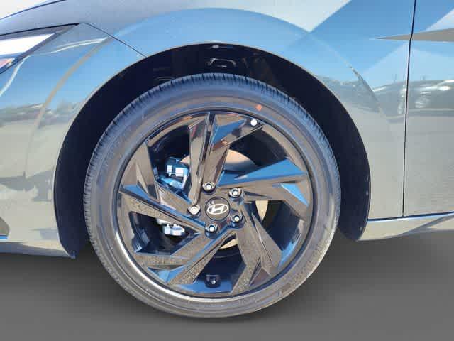 Thumbnail: 2026 Hyundai Elantra - 10