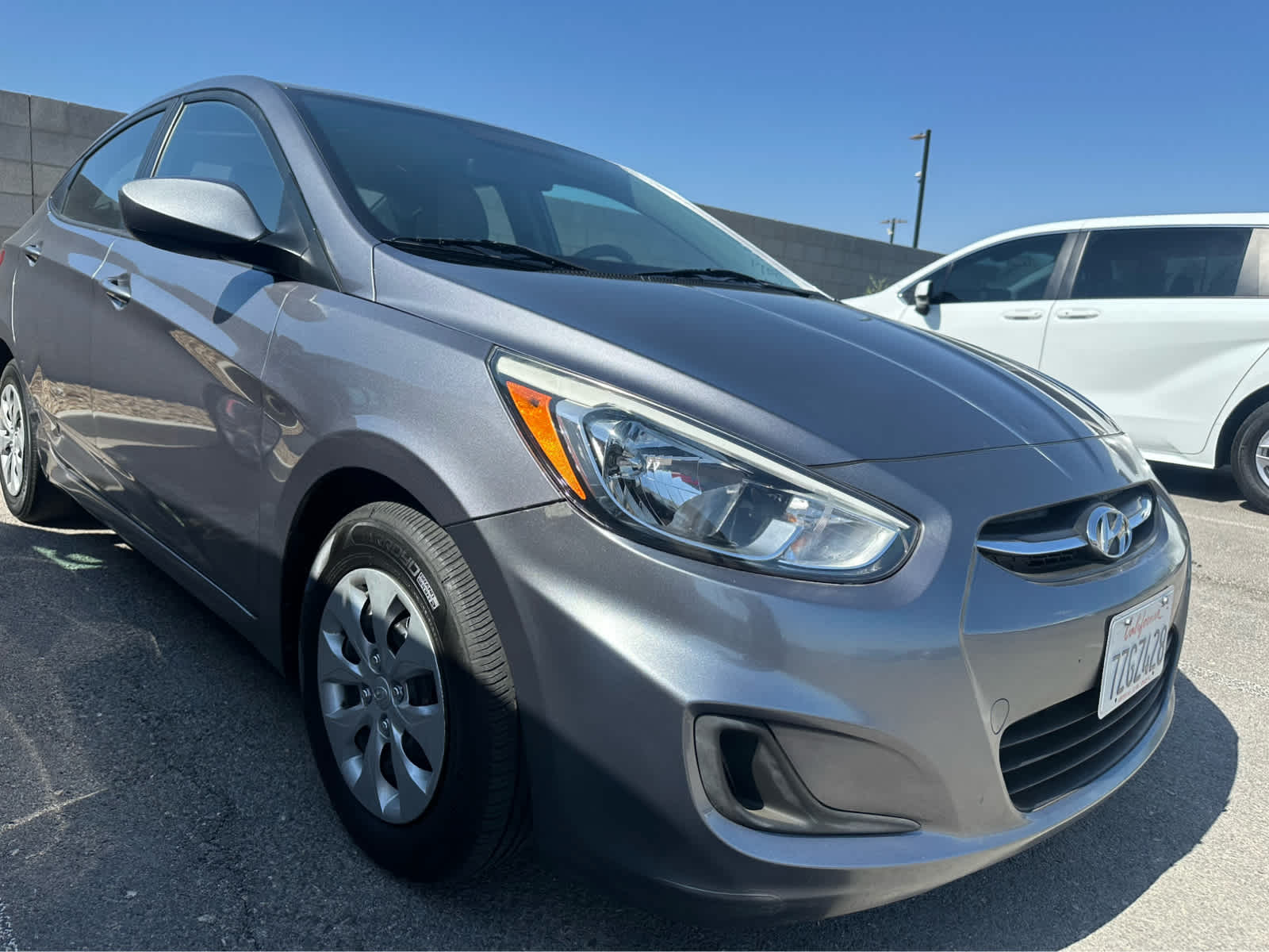 Thumbnail: 2016 Hyundai Accent - 3