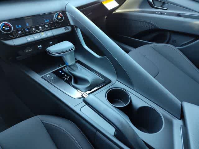 Thumbnail: 2026 Hyundai Elantra - 24