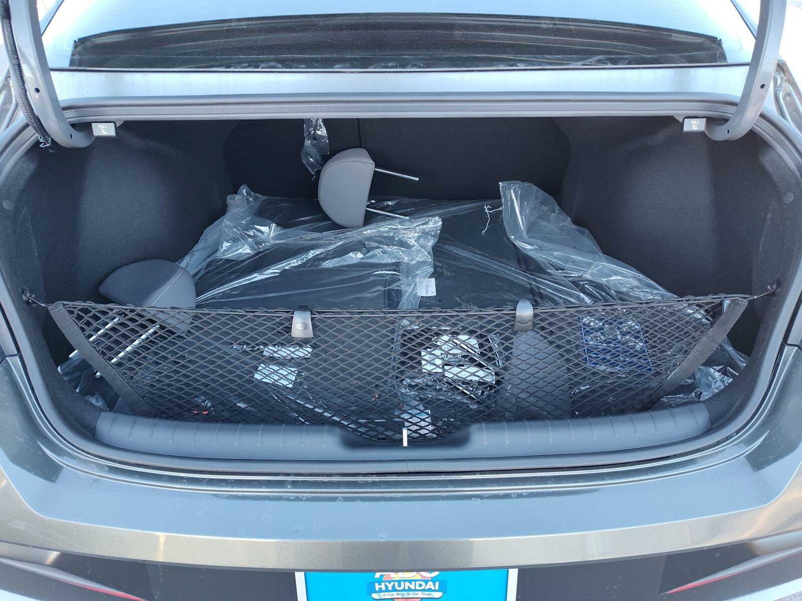 Thumbnail: 2026 Hyundai Elantra - 27