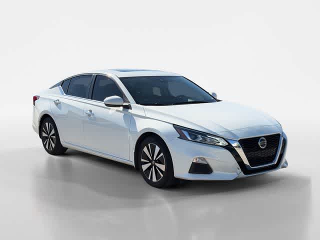 Thumbnail: 2021 Nissan Altima - 7
