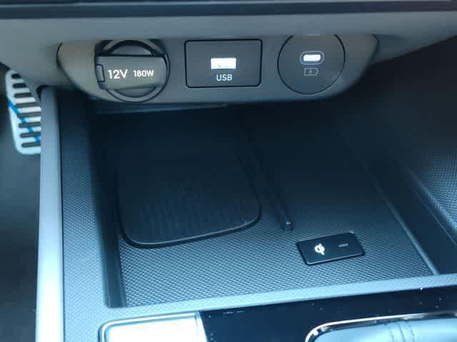 Thumbnail: 2026 Hyundai Elantra - 24