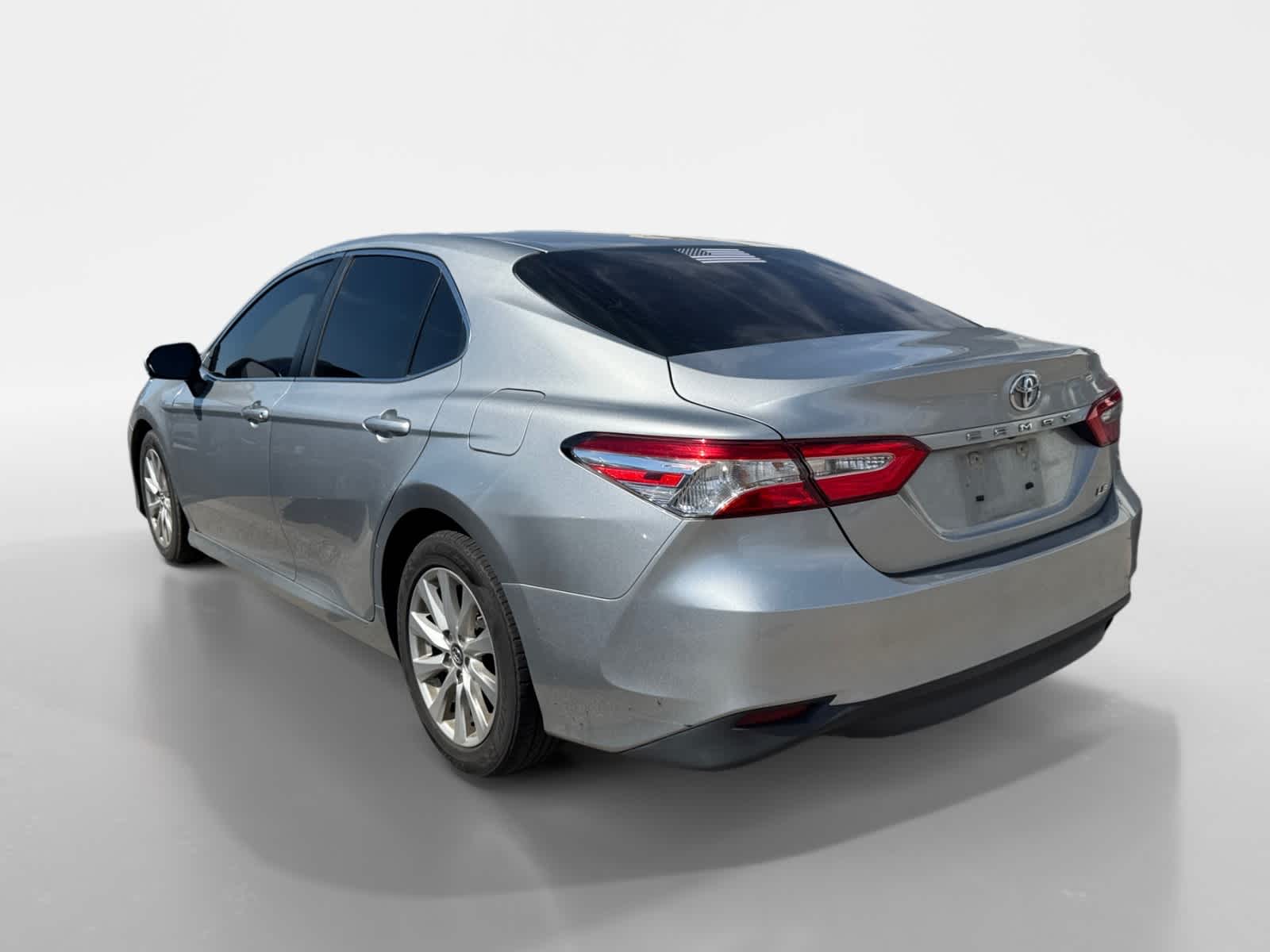 Thumbnail: 2018 Toyota Camry - 4