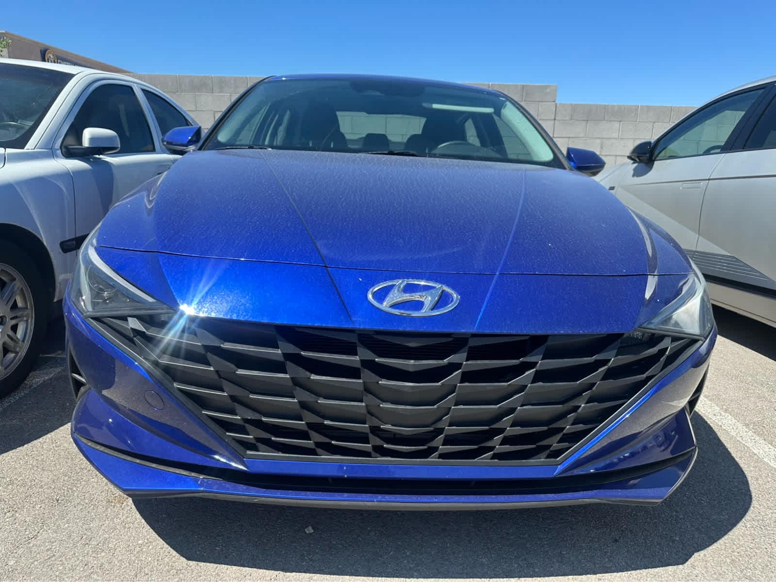 Thumbnail: 2022 Hyundai Elantra - 6