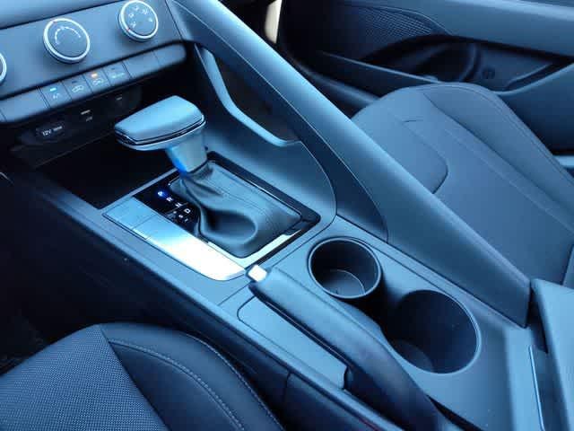 Thumbnail: 2026 Hyundai Elantra - 25