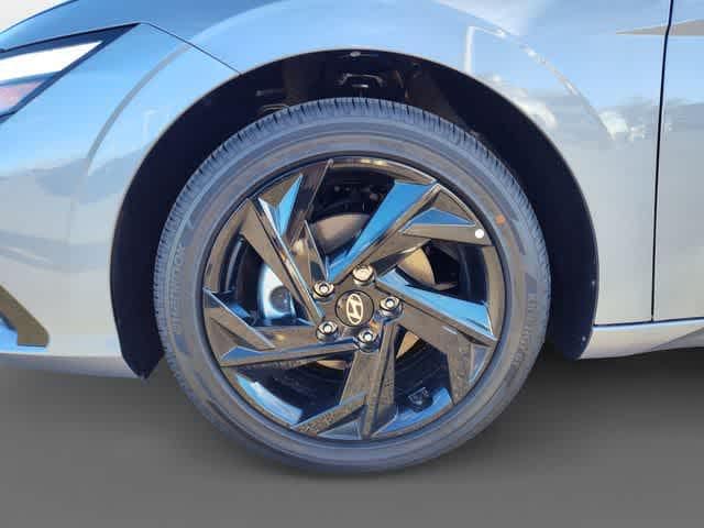 Thumbnail: 2026 Hyundai Elantra - 10