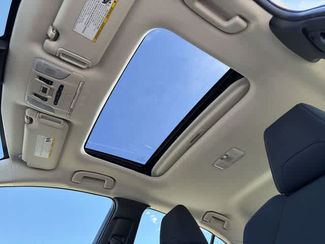 Thumbnail: 2021 Toyota Corolla - 16