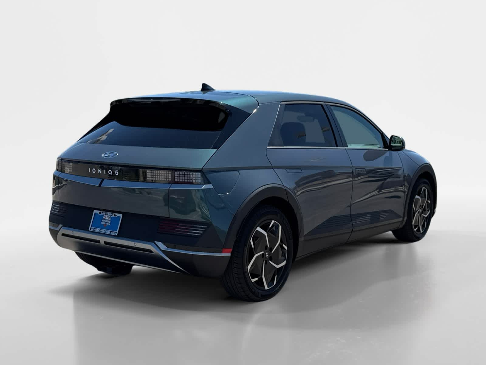 Thumbnail: 2024 Hyundai Ioniq 5 - 5