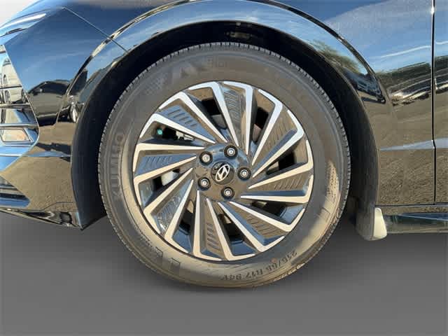 Thumbnail: 2025 Hyundai Sonata - 16