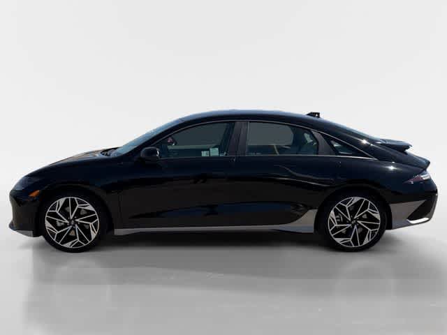 Thumbnail: 2024 Hyundai Ioniq 6 - 2
