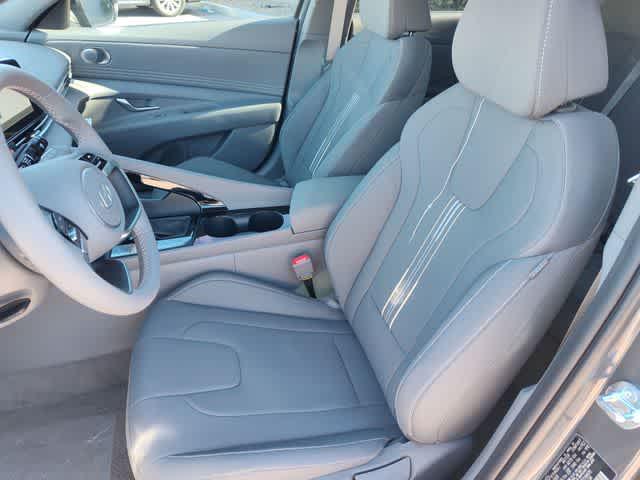 Thumbnail: 2026 Hyundai Elantra - 14