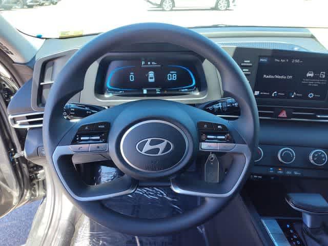 Thumbnail: 2026 Hyundai Elantra - 19