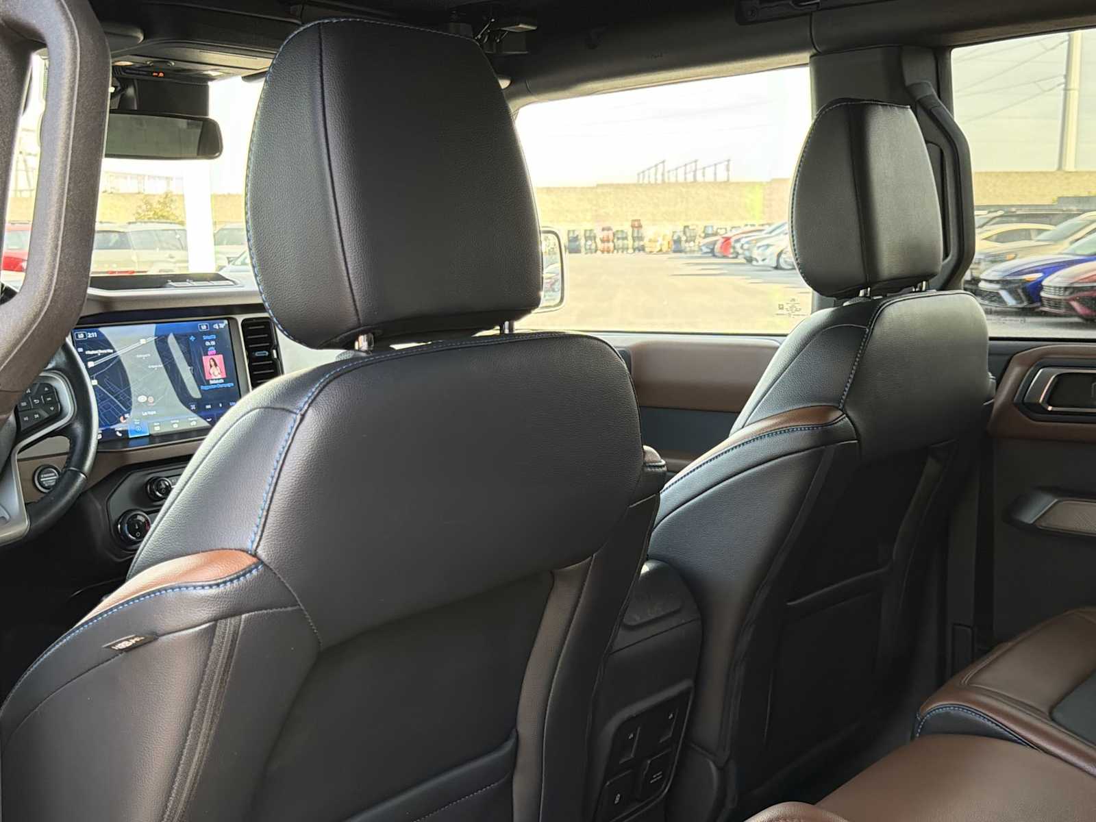 Thumbnail: 2022 Ford Bronco - 20