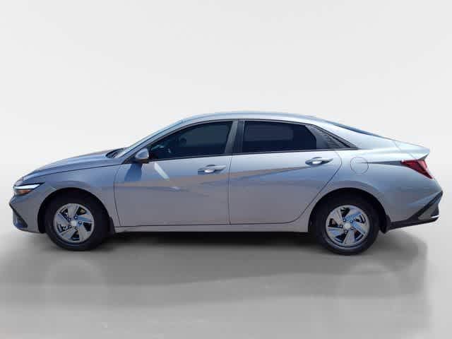 Thumbnail: 2026 Hyundai Elantra - 2