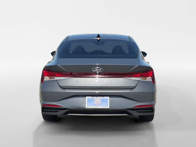Thumbnail: 2023 Hyundai Elantra - 4