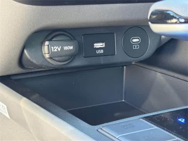 Thumbnail: 2026 Hyundai Elantra - 22