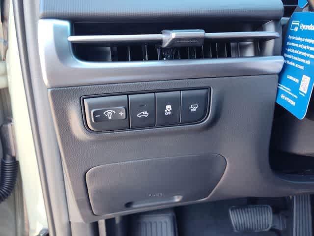 Thumbnail: 2026 Hyundai Santa Cruz - 14