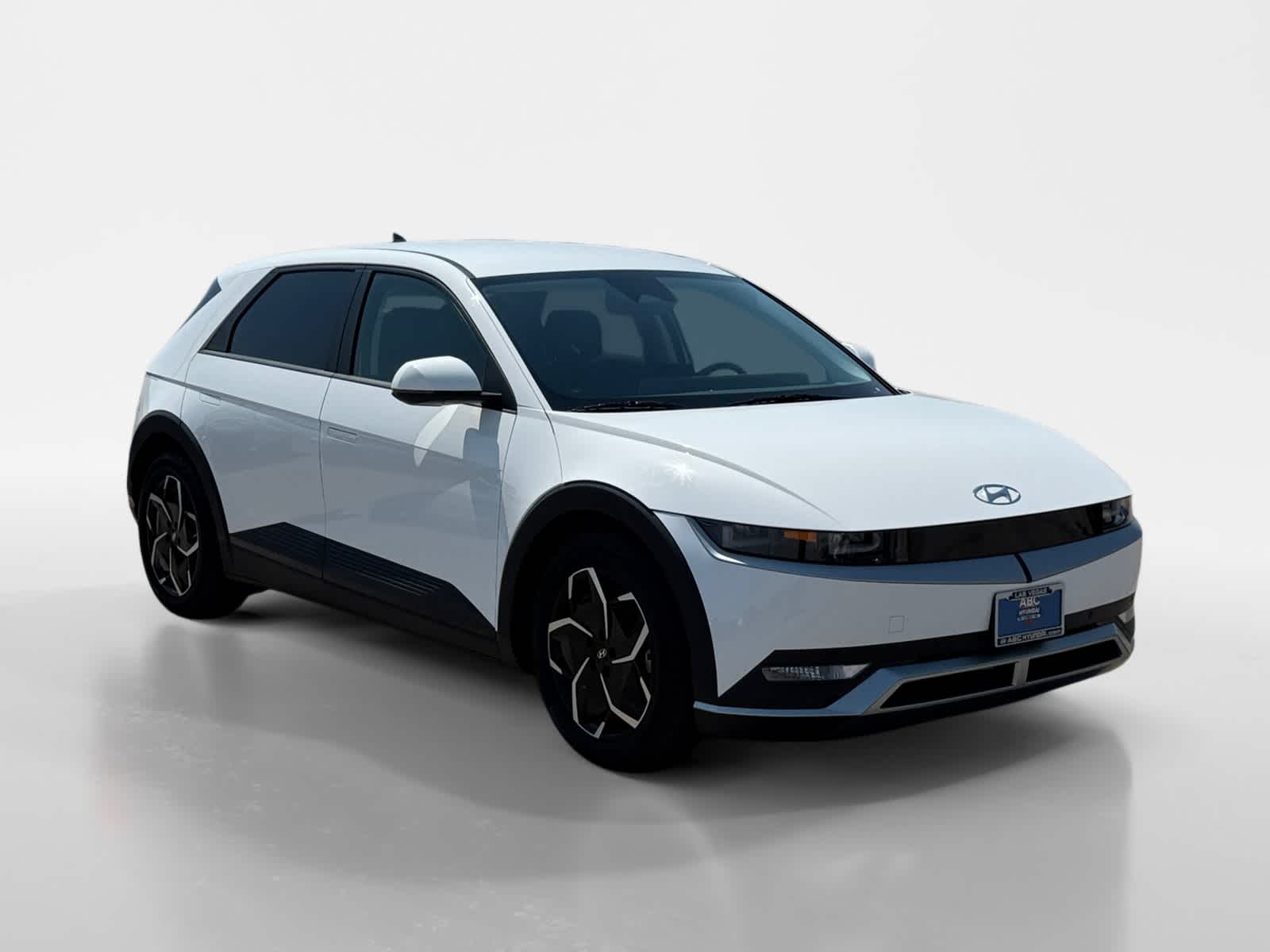 Thumbnail: 2023 Hyundai Ioniq 5 - 8