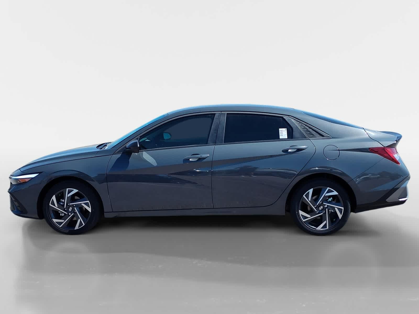 Thumbnail: 2025 Hyundai Elantra - 2