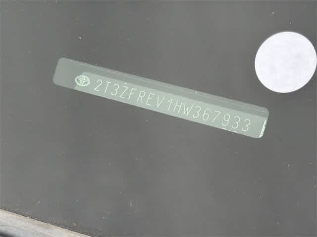 Thumbnail: 2017 Toyota RAV4 - 28