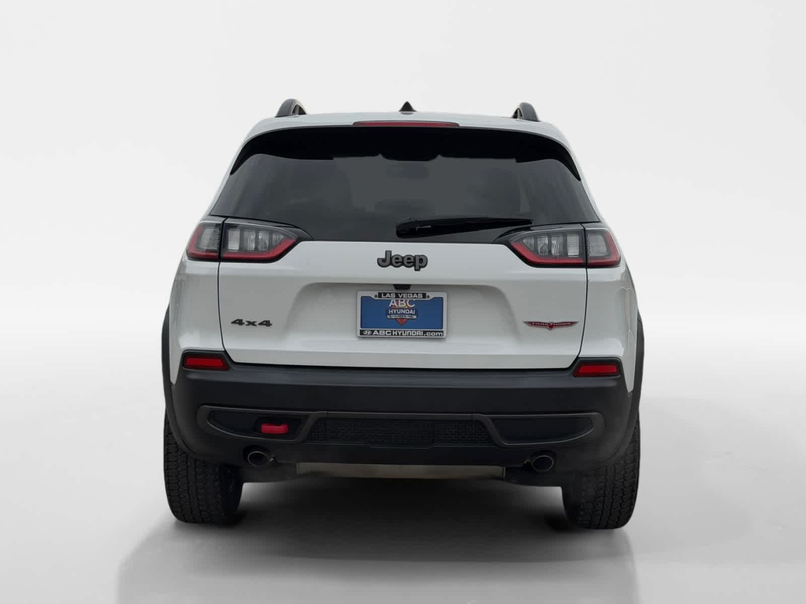 Thumbnail: 2022 Jeep Cherokee - 4