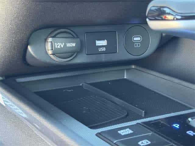 Thumbnail: 2026 Hyundai Elantra - 22