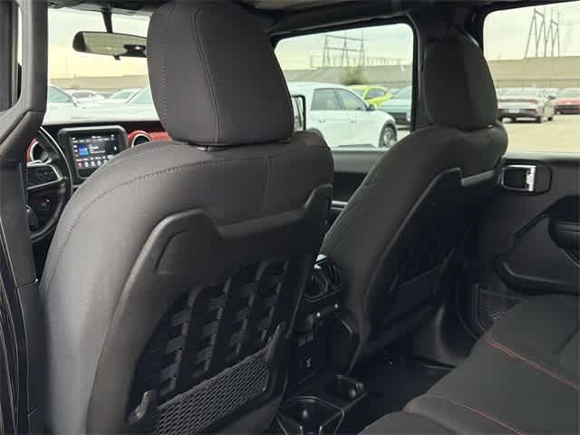 Thumbnail: 2021 Jeep Wrangler - 18