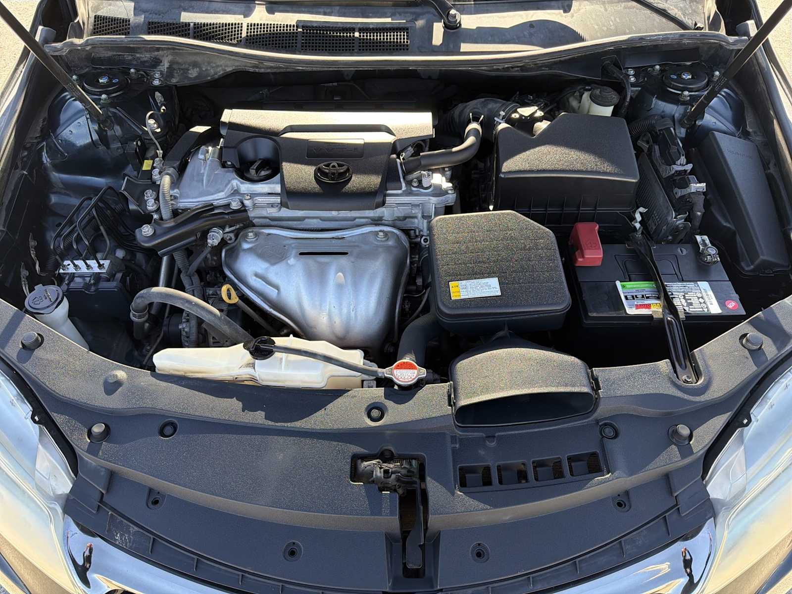Thumbnail: 2016 Toyota Camry - 11