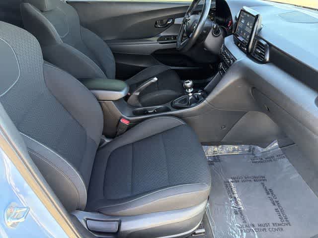 Thumbnail: 2020 Hyundai Veloster - 18