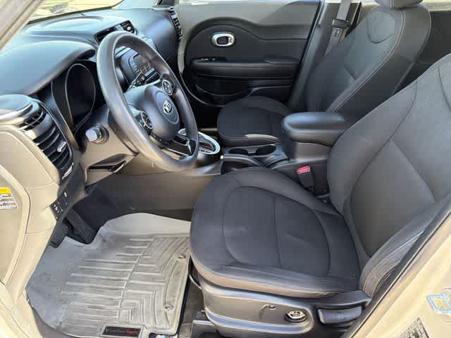 Thumbnail: 2018 Kia Soul - 13