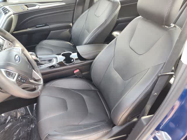 Thumbnail: 2015 Ford Fusion - 14