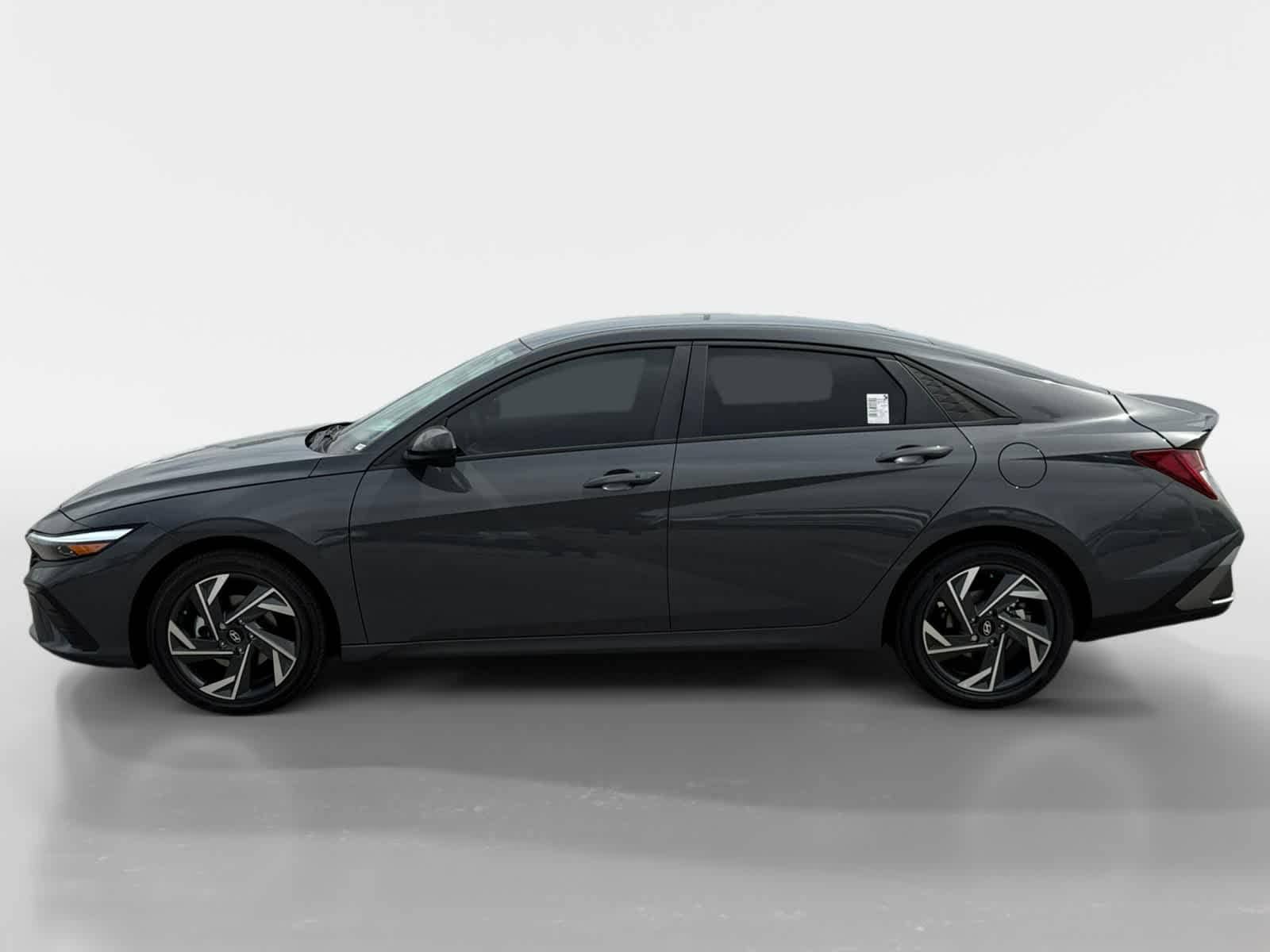 Thumbnail: 2025 Hyundai Elantra - 3