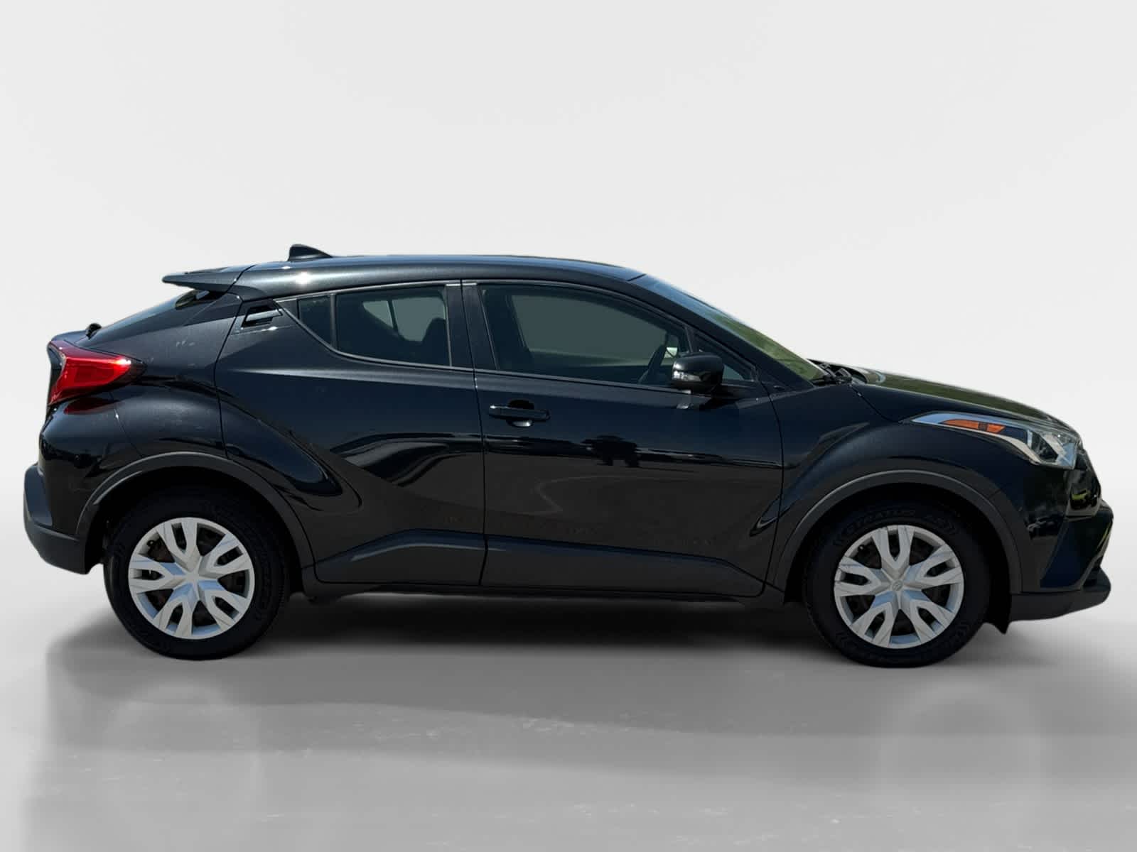 Thumbnail: 2019 Toyota C-HR - 6