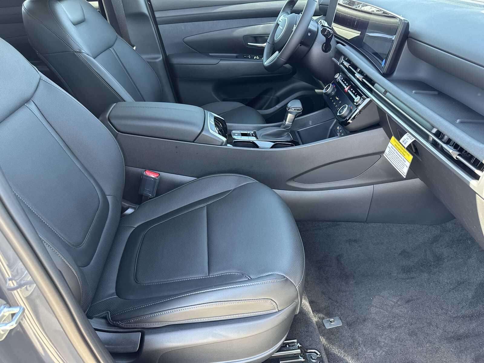 Thumbnail: 2025 Hyundai Tucson - 19