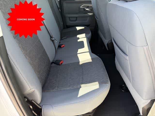 Thumbnail: 2020 RAM 1500 Classic - 17