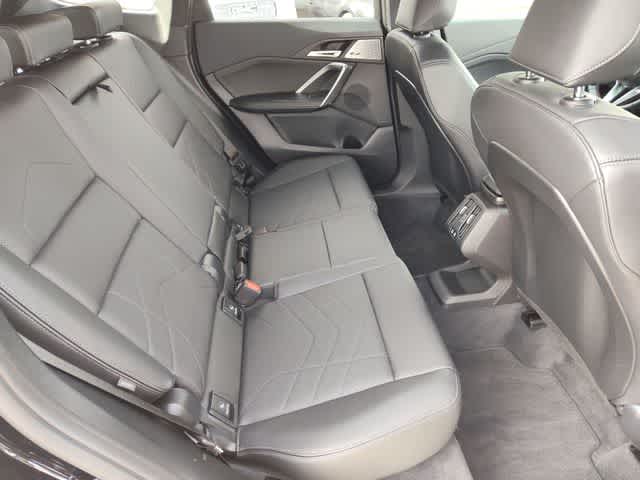 Thumbnail: 2025 BMW X1 - 19