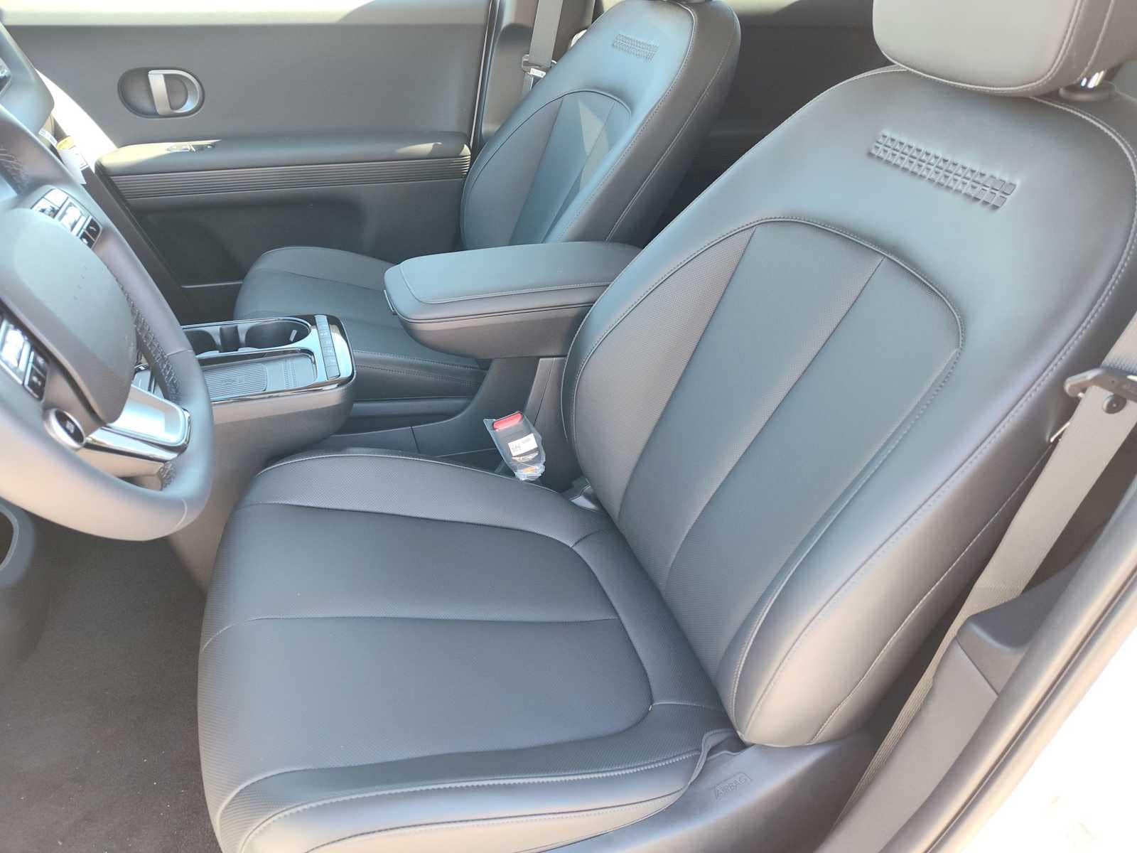 Thumbnail: 2025 Hyundai Ioniq 5 - 13