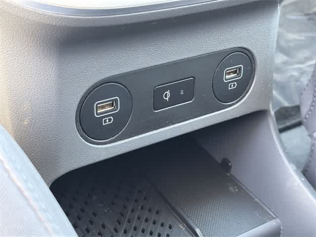 Thumbnail: 2024 Hyundai Ioniq 5 - 24