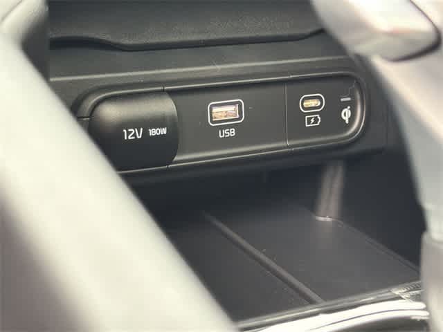 Thumbnail: 2024 Kia Telluride - 26