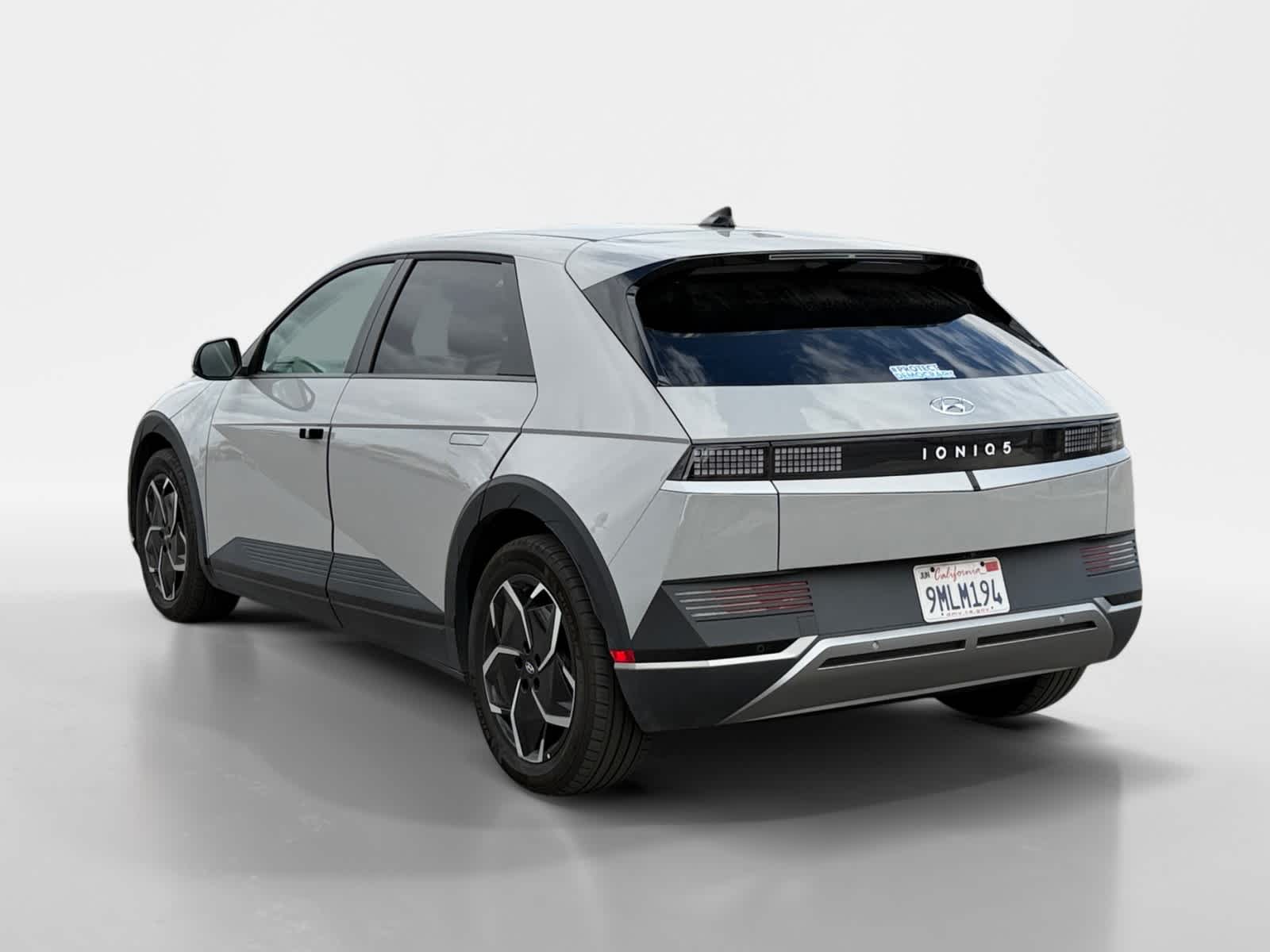 Thumbnail: 2024 Hyundai Ioniq 5 - 3